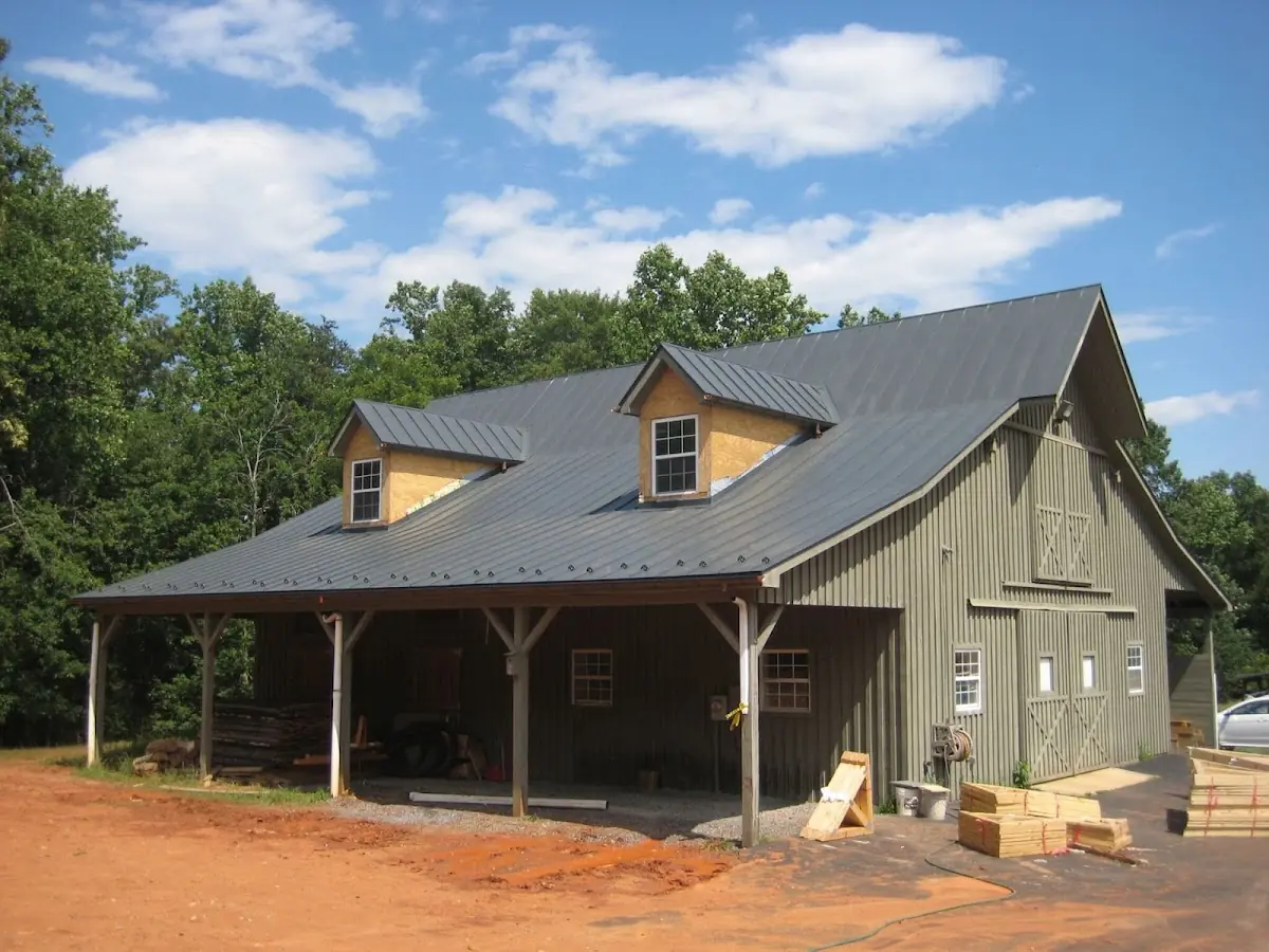 Expert Asphalt Roof Repair workmanship in Hyde Park